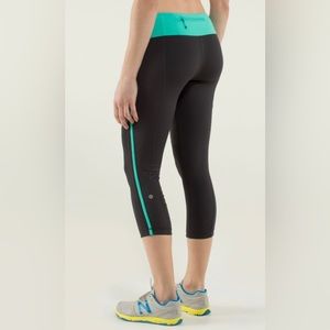 New Lululemon Race With Grace Crop Size 12